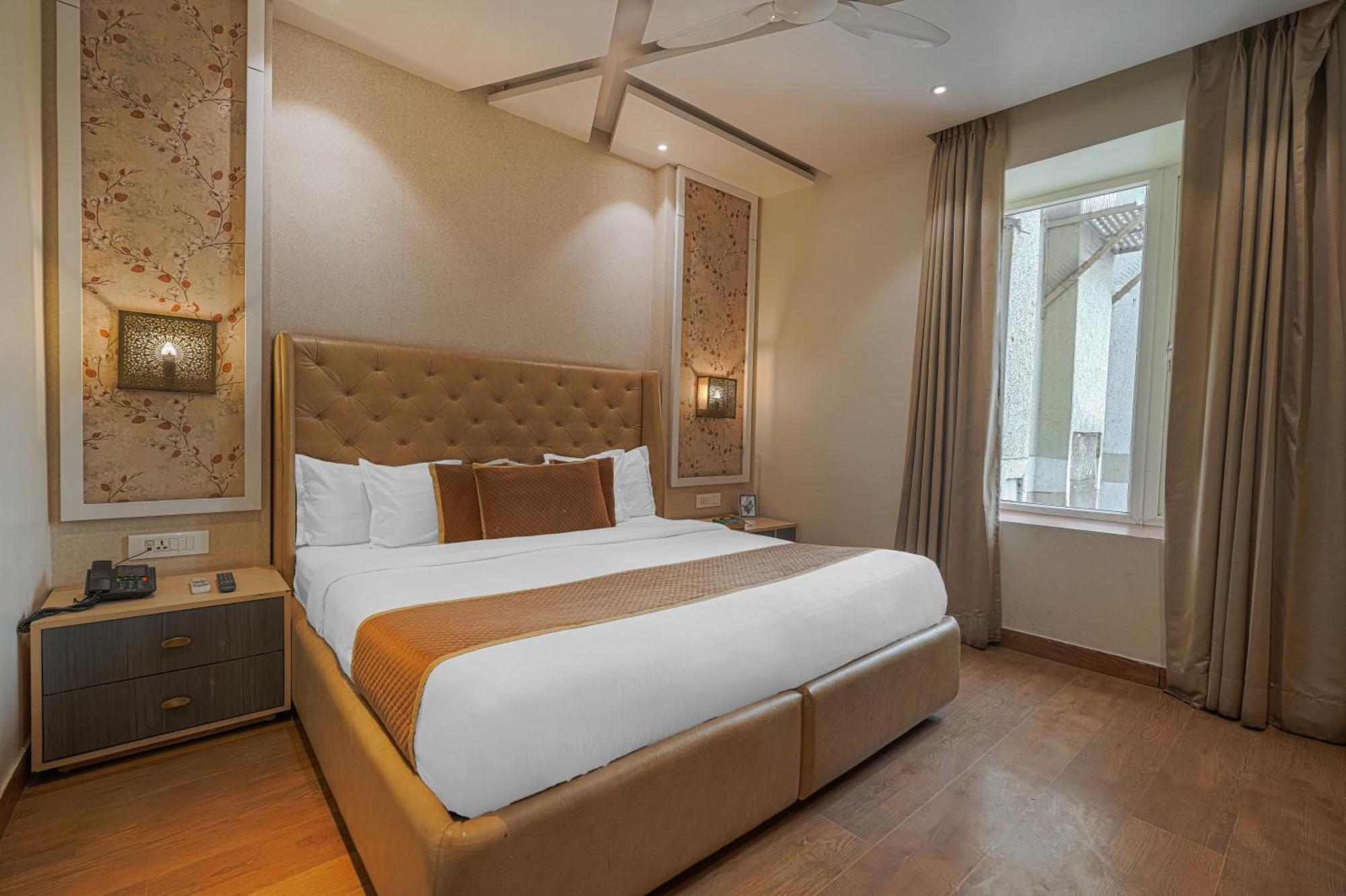 Csjs Inn Hotel Amritsar Exteriör bild
